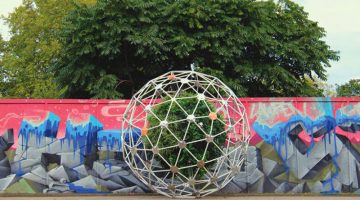 This autonomous ‘Cyber Garden’ rolls around to keep its Plants alive