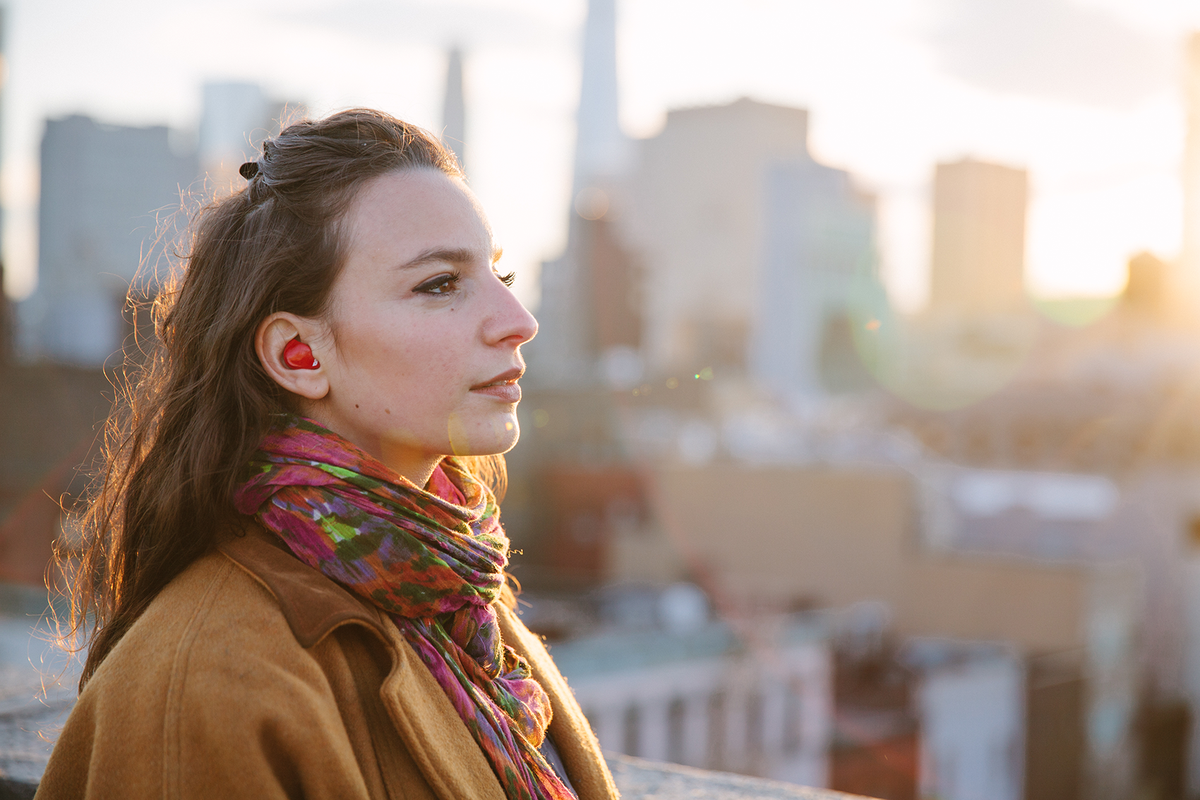 New Gadget that Fits in your Ear & Translates Foreign Languages in Real-time