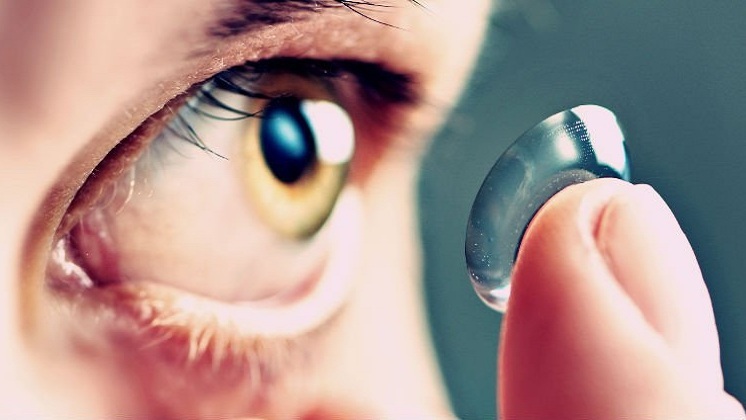 Sony has filed a patent for Contact Lenses that Record and Store Videos with the Blink of an Eye