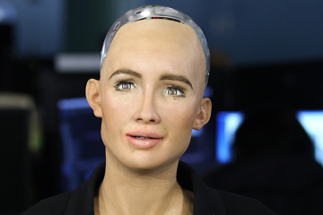 We talked to Sophia — The First-ever Robot Citizen