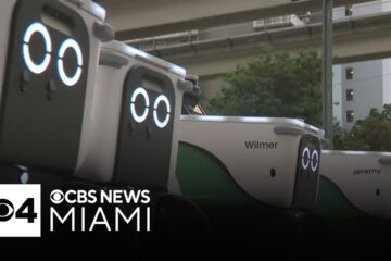 Self-driving robots becoming popular for food delivery service across South Florida